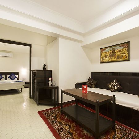 Oyo 9806 Hotel Arvi Лонавала Экстерьер фото